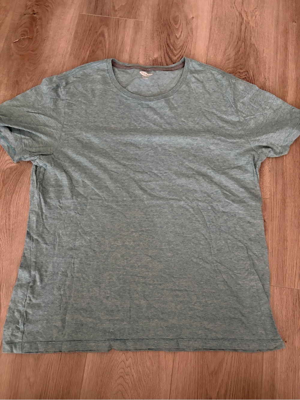 Old Navy Men's Crew Neck T-Shirt in Heather Green